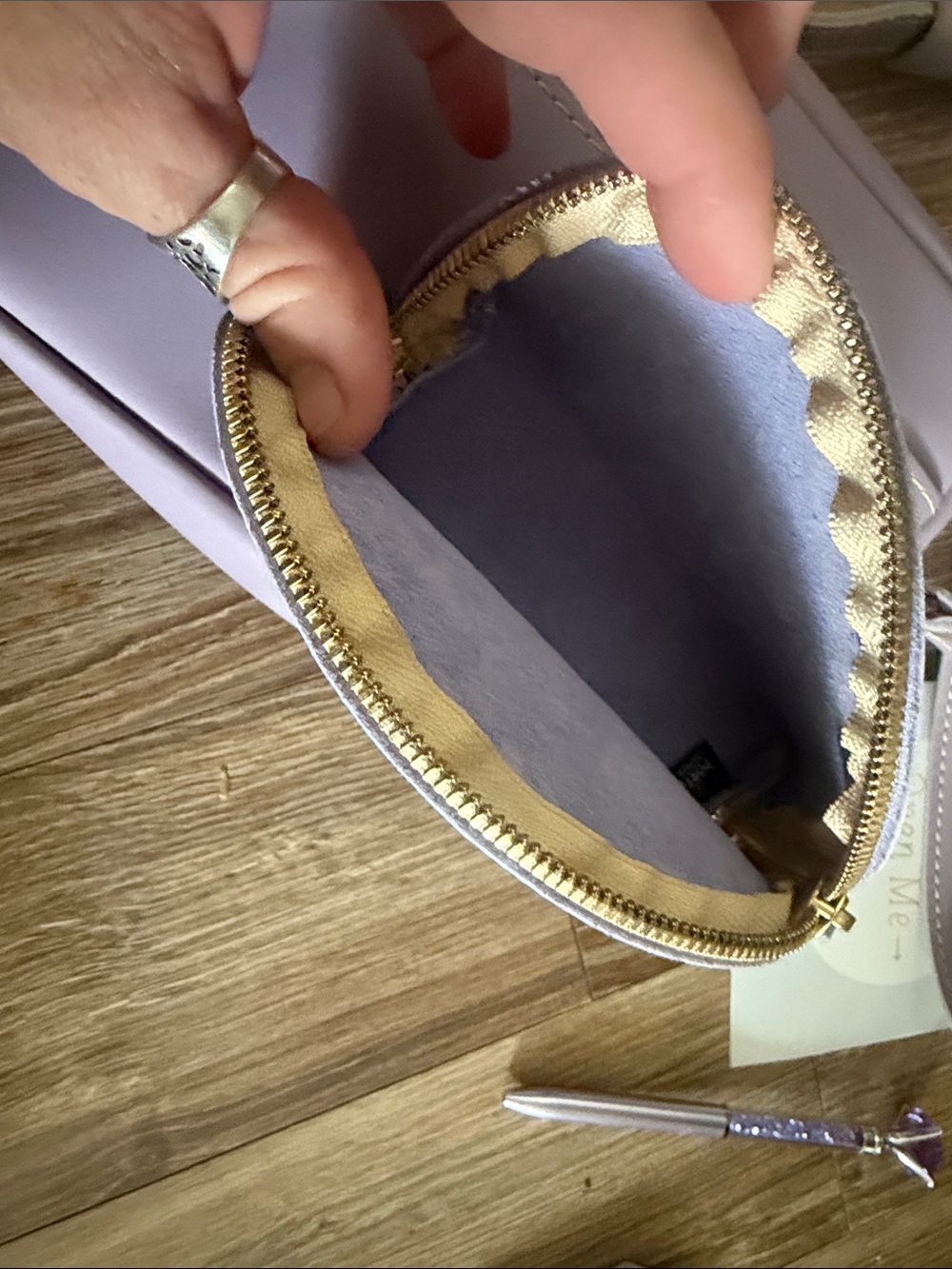 Portland Leather Lavender Crossbody Set with Matching Accessories - Picture 7 of 9